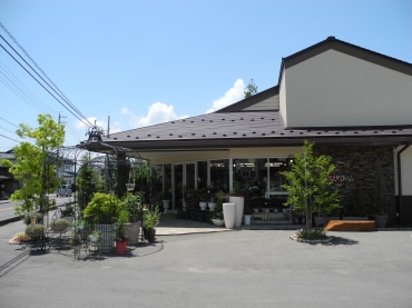 「はなこま」　（長野県須坂市）の花屋店舗写真1